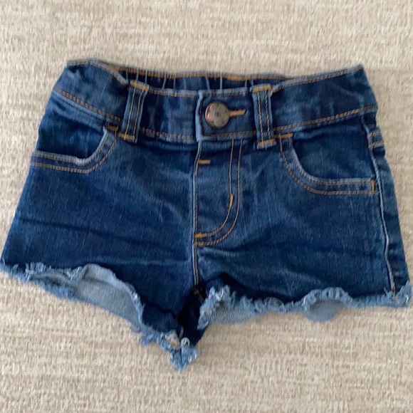 Garanimals cutoff jean shorts. Size 2T - Picture 1 of 6